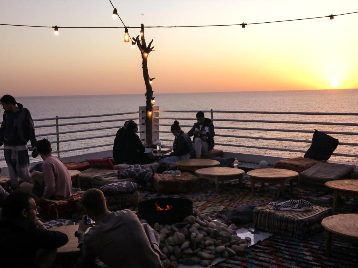 Locals Taghazout Surfcamp酒店 外观 照片